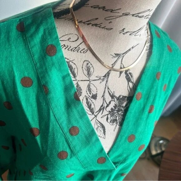 ZARA size small green dot print top. Linen blend, 3/4 length sleeves - Picture 5 of 9
